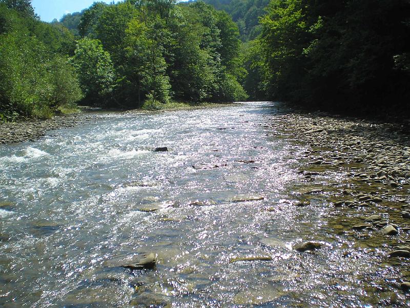 wakacje2008 070.jpg - Nasza trasa rowerowa przebiega wzdłuż Wetliny.